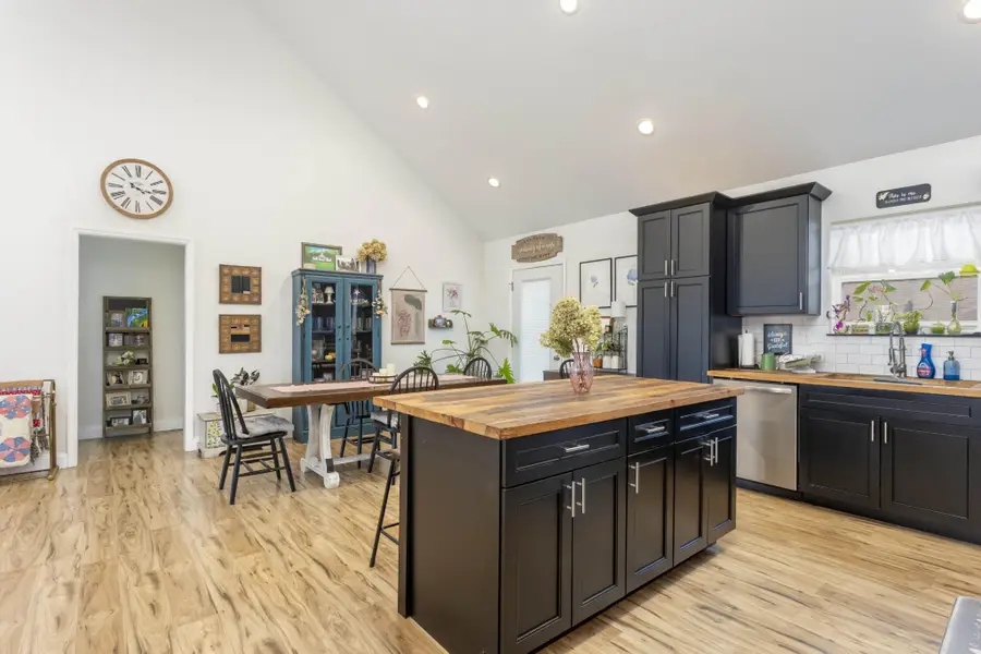 225 Foothills Drive, Dayton, TN 37321 - #3