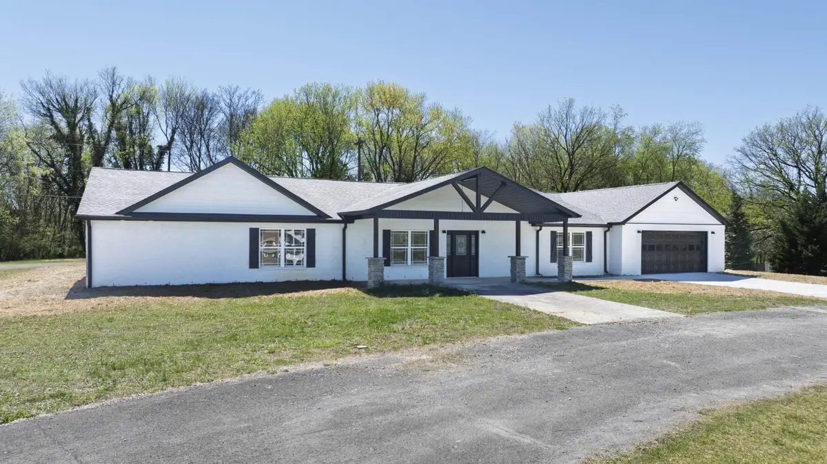 388 Edgewater Street, Dayton, TN 37321 - #1