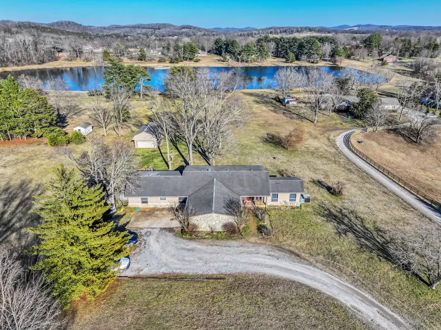 1020 Bunker Hill Dr, Arrington, TN 37014 - #3