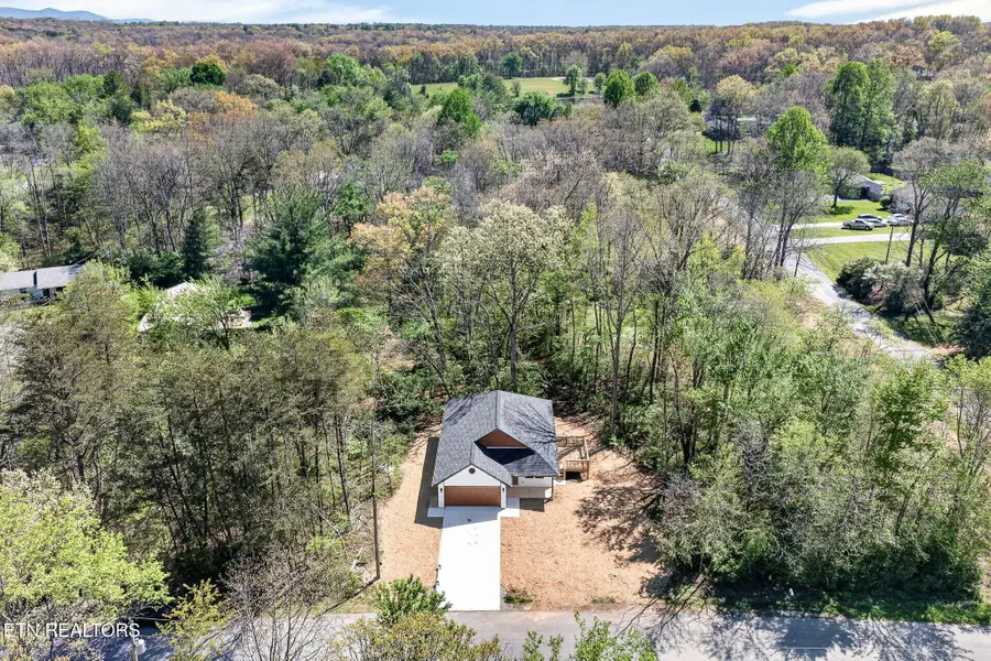 289 Rhododendron Circle, Crossville, TN 38555 - #2