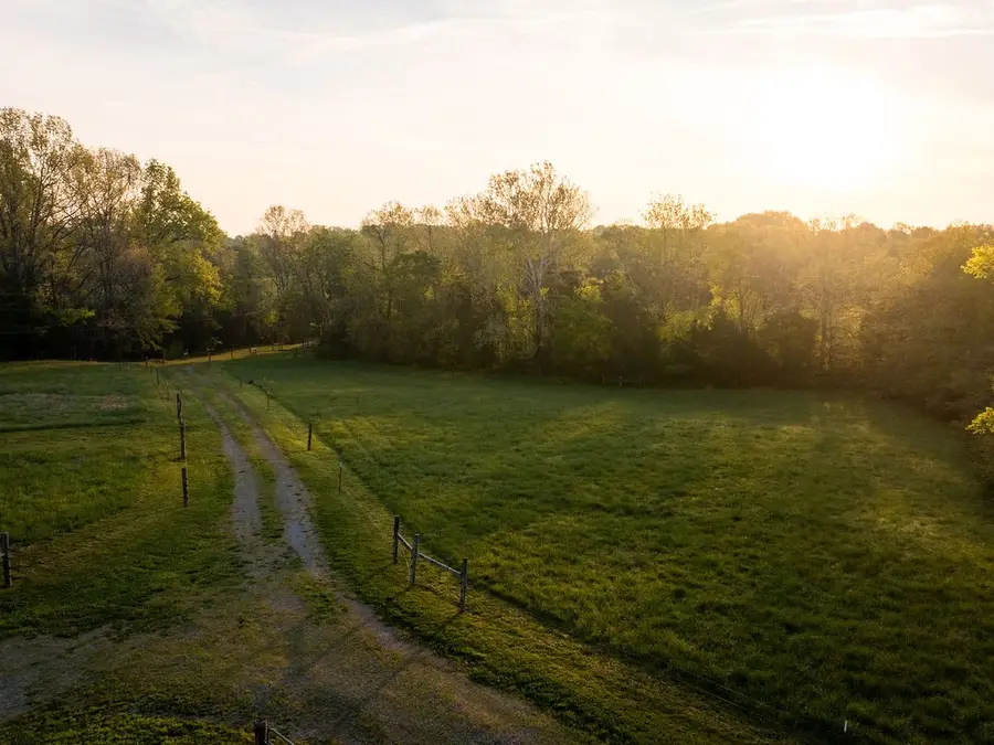 314 Bethlehem Church Rd, Shelbyville, TN 37160 - #3