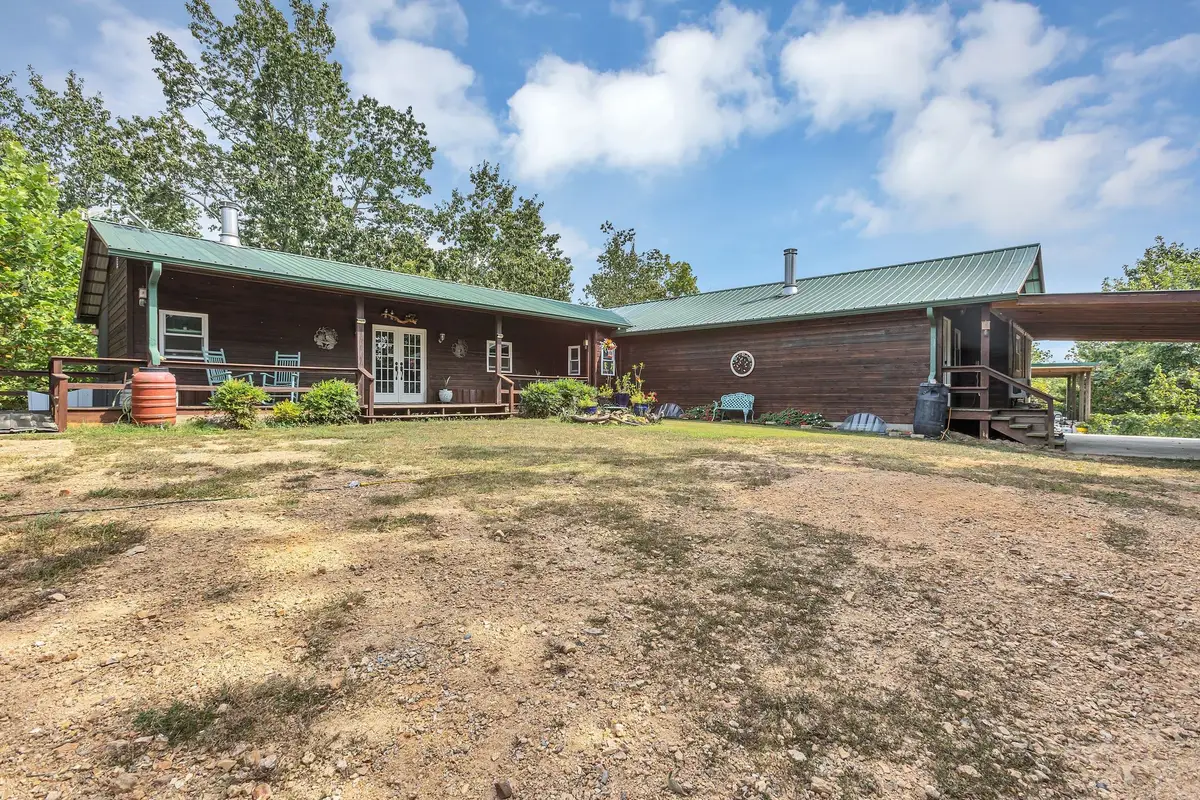 3519 Owl Hollow Rd, Linden, TN 37096 - #1