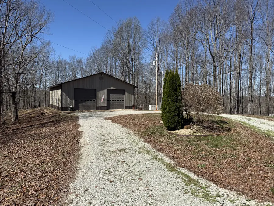 185 Ravenridge Rd, Summertown, TN 38483 - #3
