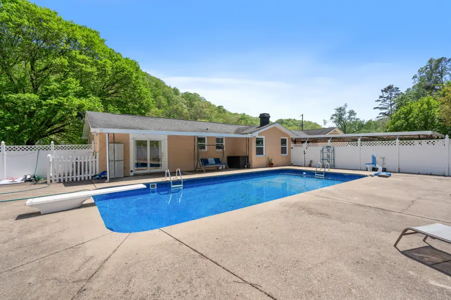 1142 Indian Springs Rd, Pegram, TN 37143 - #2