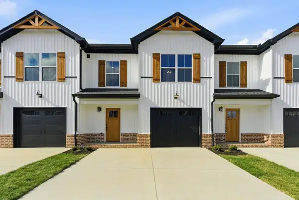 1156 Malinda Ln #37, Greenbrier, TN 37073