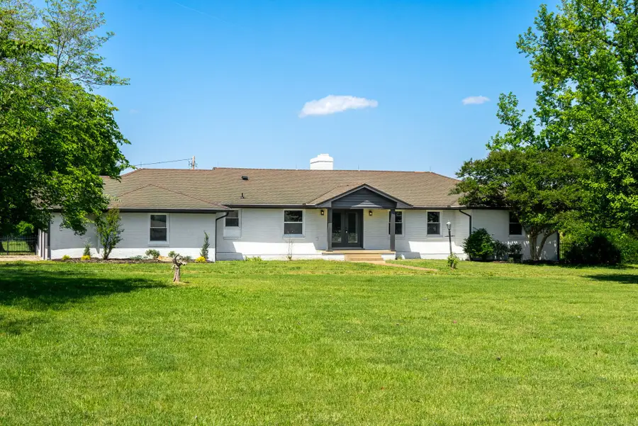 5654 Borthick Rd, Springfield, TN 37172 - #3