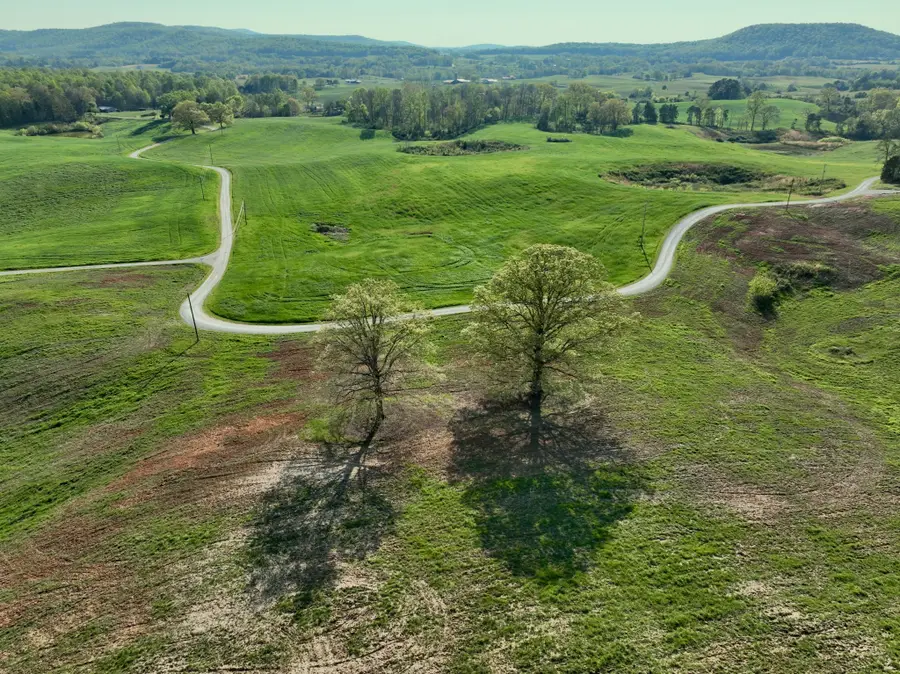 1 Russell Rd, Rock Island, TN 38581 - #3