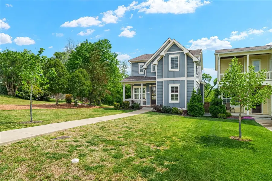 2617 Barclay Dr, Nashville, TN 37206 - #2