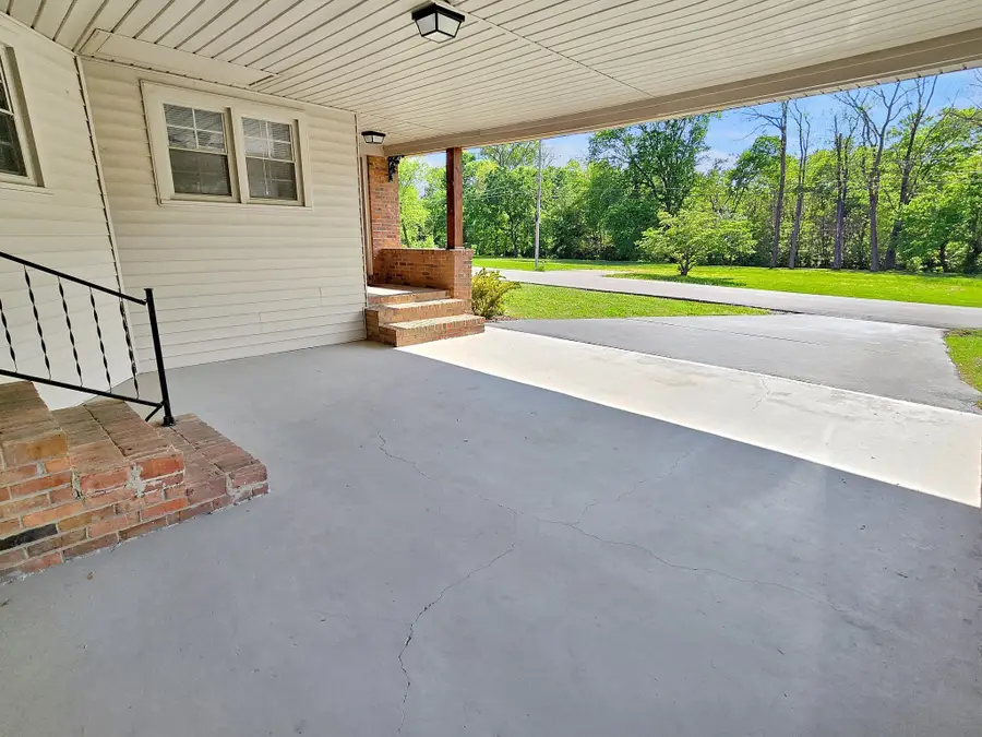 207 Donna Dr, Hopkinsville, KY 42240 - #3