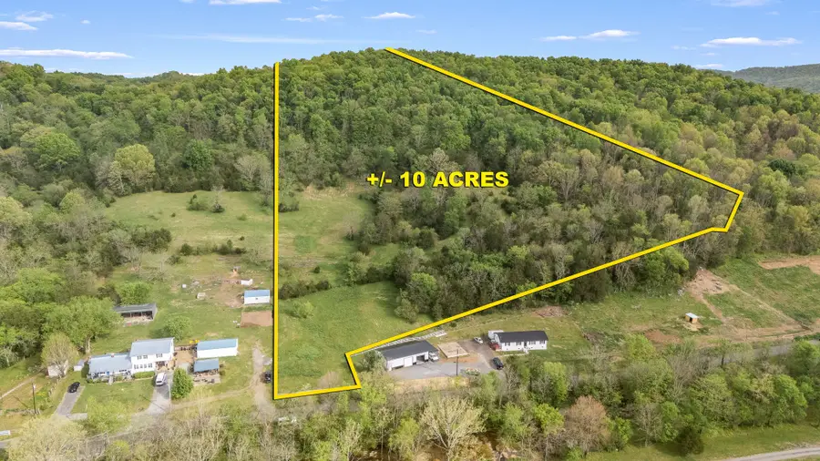 1036 Locke Creek Rd, Readyville, TN 37149 - #2