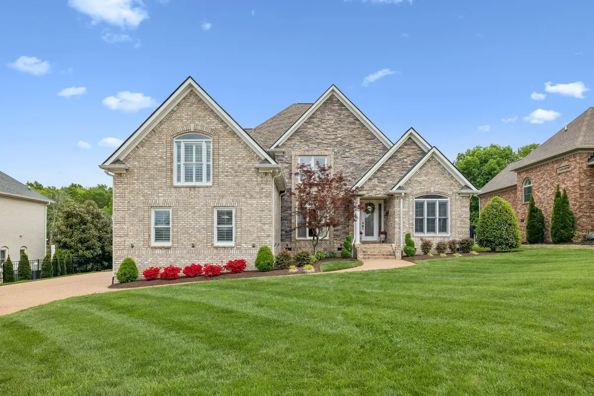 548 Ridgecrest Ln, Lebanon, TN 37087 - #1