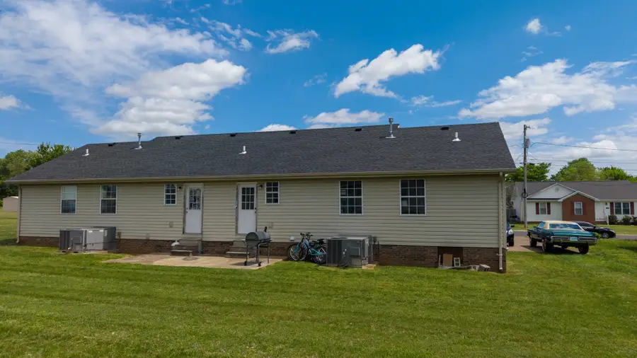 720 Pat Ave, Hopkinsville, KY 42240 - #3