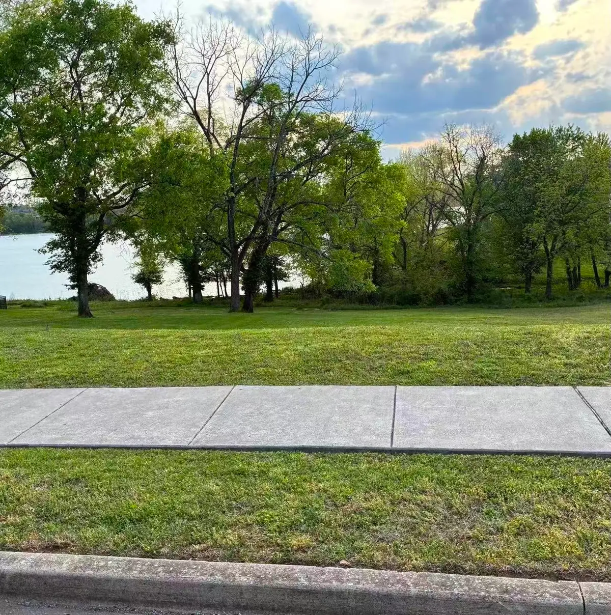 1153 Mccrory Cir, Gallatin, TN 37066 - #1