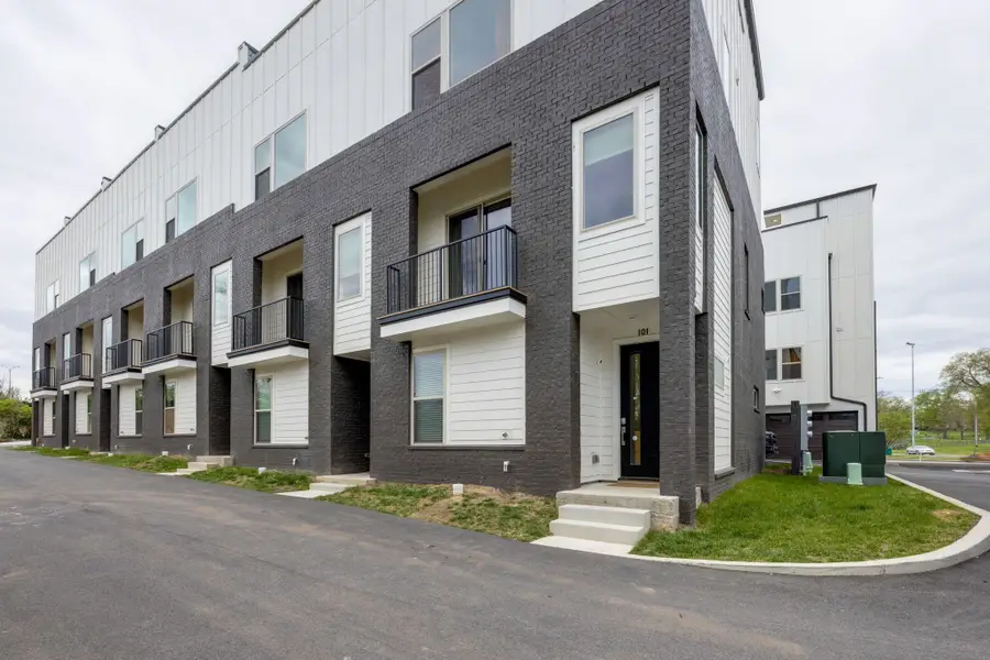 2719 Alameda St #101, Nashville, TN 37208 - #3