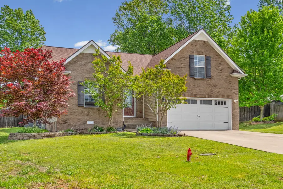 357 Chestnut Grove Ct, Clarksville, TN 37042 - #2