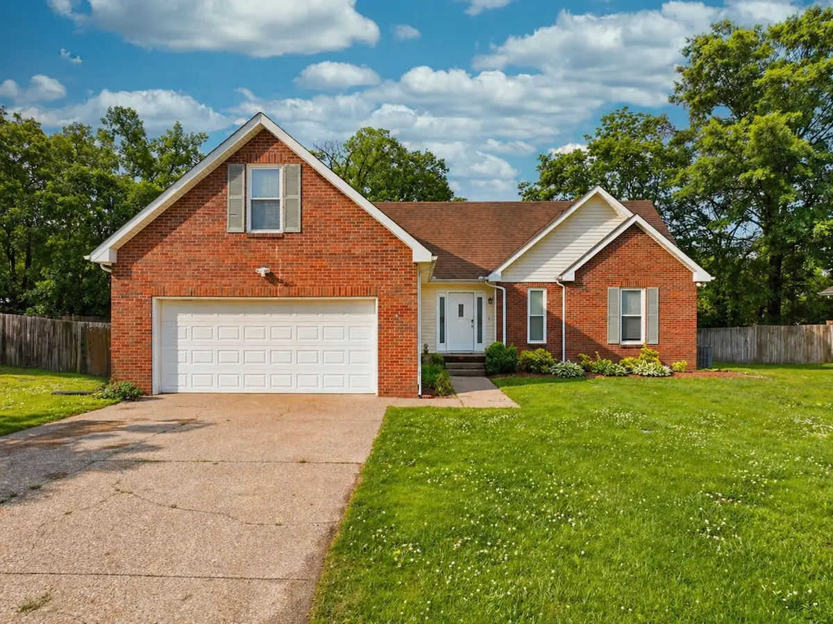 121 Brookview Cir, Goodlettsville, TN 37072 - #1