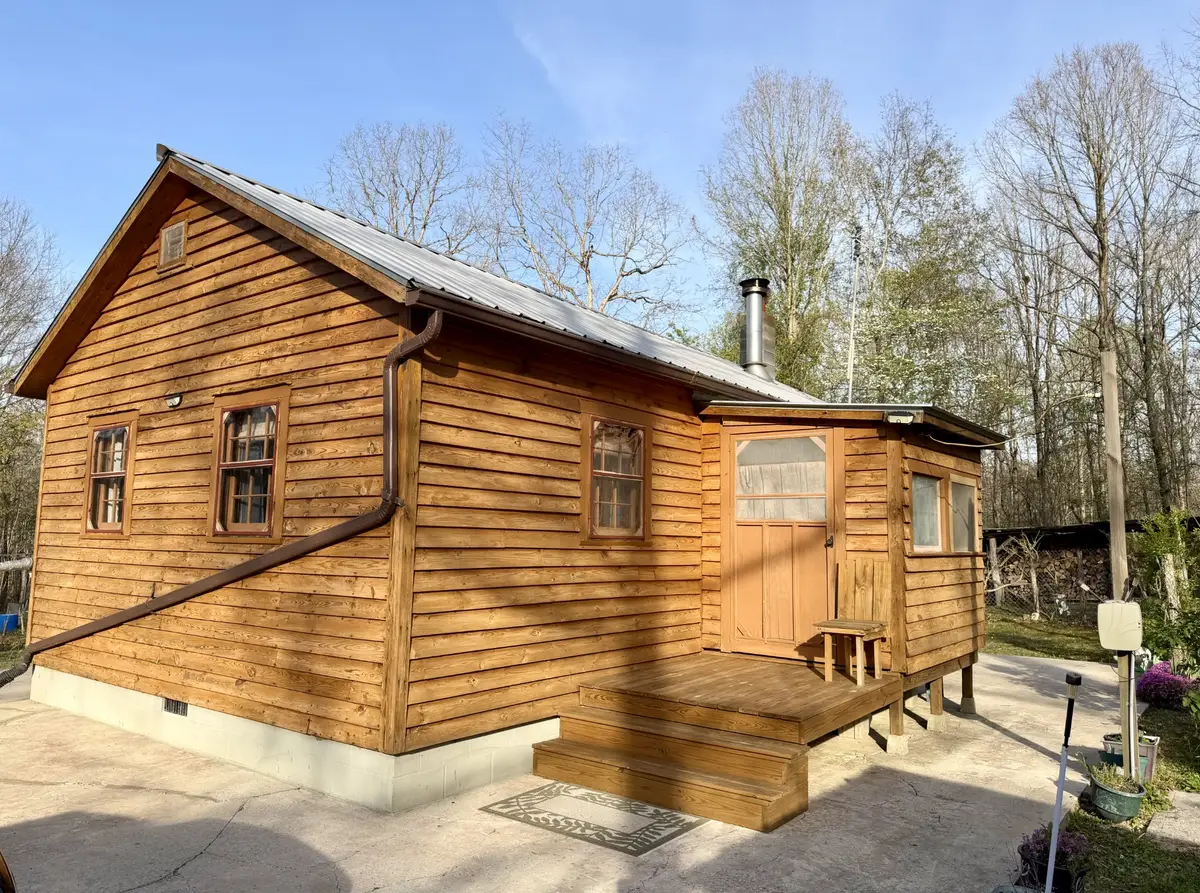 3162 Northcutts Cove Rd, Beersheba Springs, TN 37305 - #1