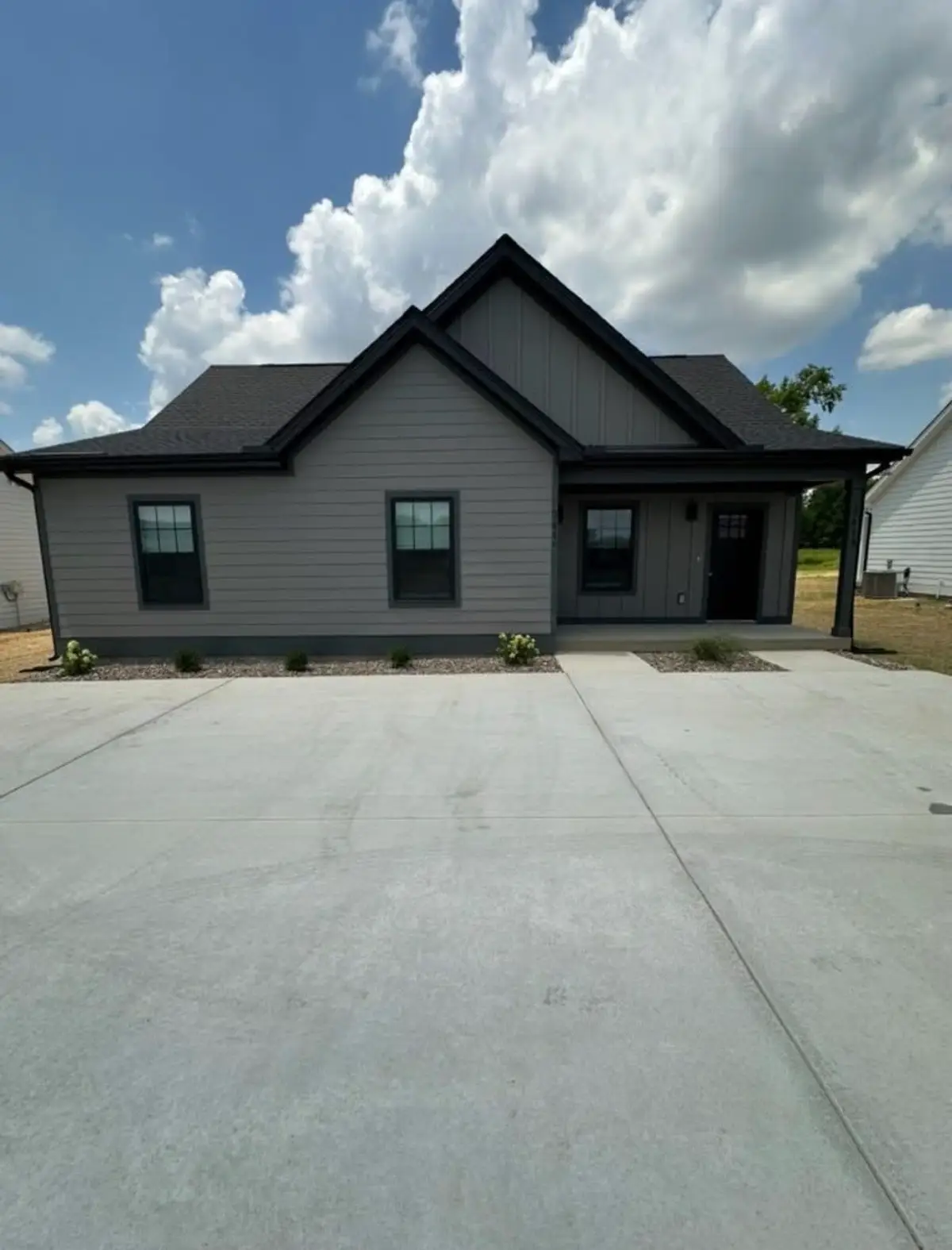 402 Portland Blvd, Portland, TN 37148 - #1