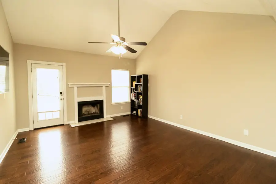 524 Barney Ln, Clarksville, TN 37042 - #3