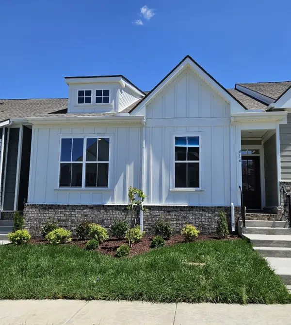 416 W Stonehaus Crossing, Antioch, TN 37013