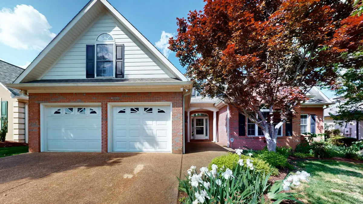 5007 Merlin Ct, Columbia, TN 38401 - #1