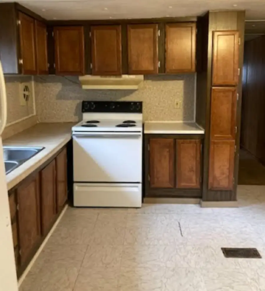 860 Lou Ann Ln, Clarksville, TN 37042 - #2