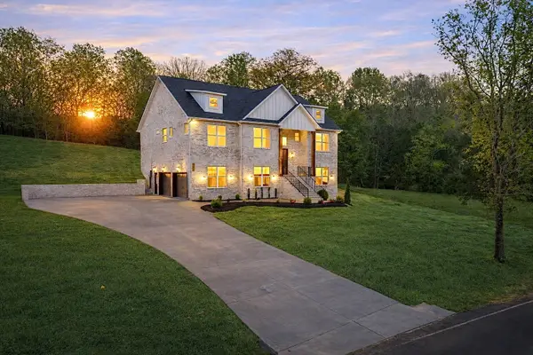 4751 Abednego Rd, Greenbrier, TN 37073