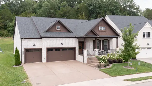 9003 Grayson Cir, Mount Juliet, TN 37122