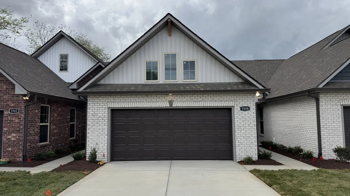 3504 Oakland Rd, Springfield, TN 37172 - #1