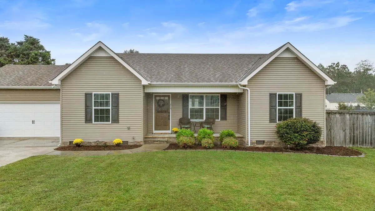 216 Williamsburg Cir, Tullahoma, TN 37388 - #1