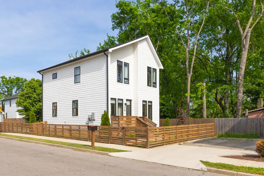 26 Fain St, Nashville, TN 37210 - #3