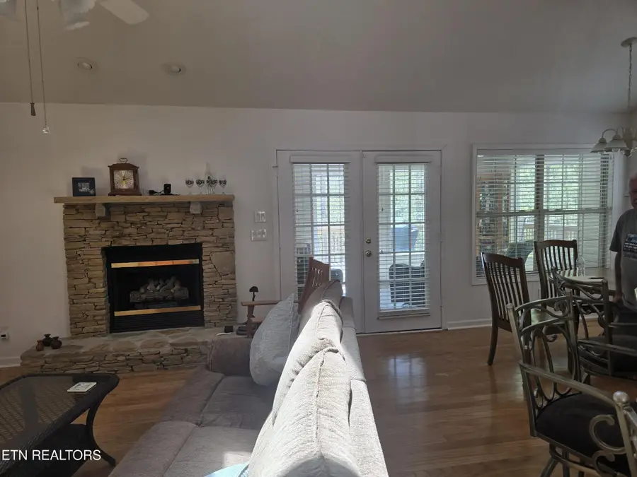 106 Lafayette Point, Crossville, TN 38558 - #2
