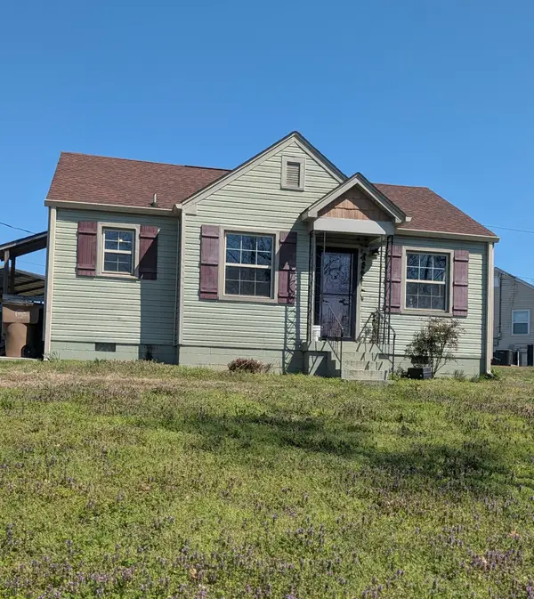 2232 Maplecrest Dr, Nashville, TN 37214