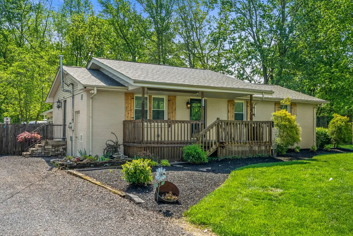 4120 Sycamore Rd, Greenbrier, TN 37073 - #1