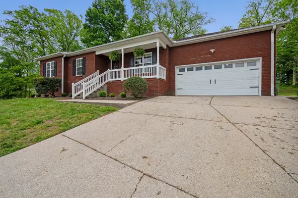 93 Winchester Ct, Lebanon, TN 37090