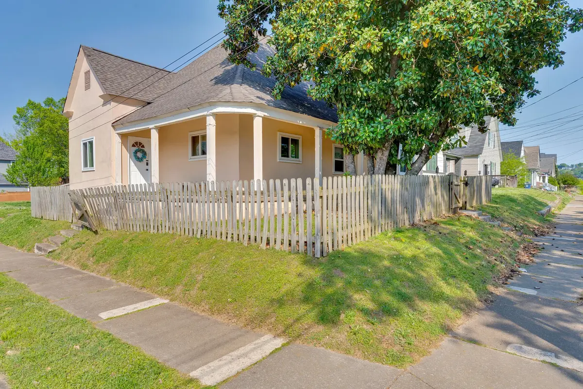 1601 Kirby Avenue, Chattanooga, TN 37404 - #1
