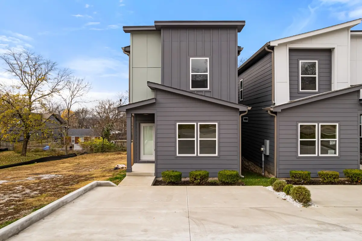 2118A Burns St, Nashville, TN 37216 - #1