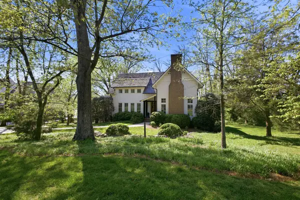 4516 Harpeth Hills Drive, Nashville, TN 37215