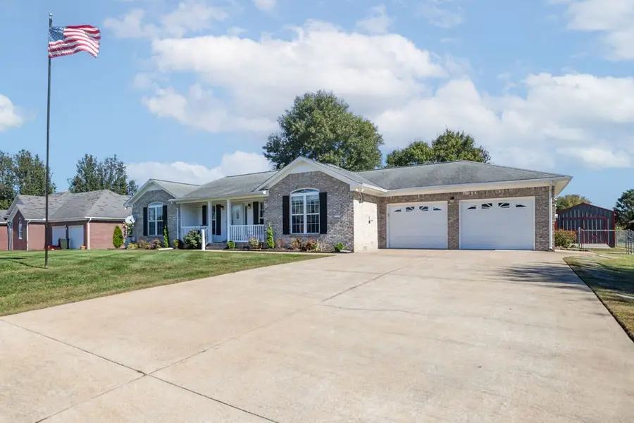 1705 Luther Ave, Lawrenceburg, TN 38464 - #3