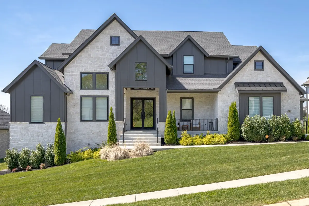 6055 Lookaway Cir, Franklin, TN 37067 - #1