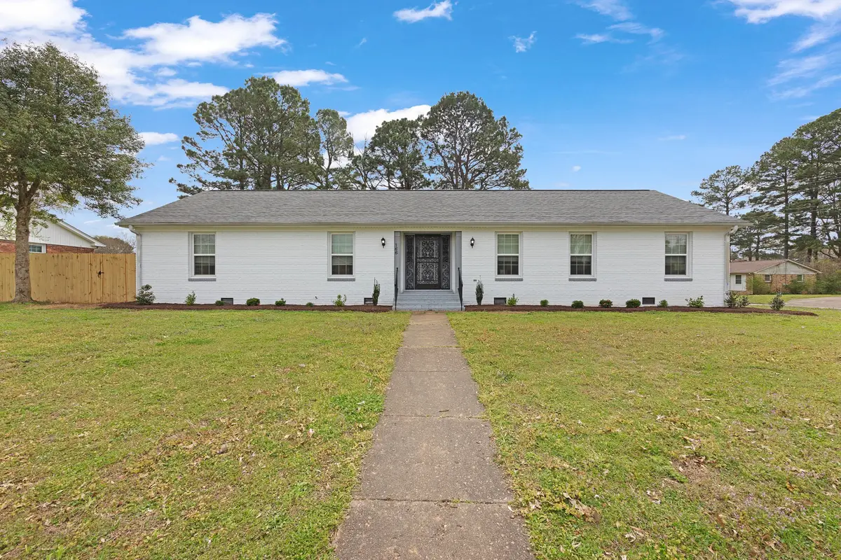 166 Skyridge Dr, Jackson, TN 38305 - #1