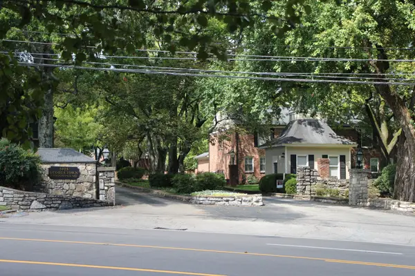 5025 Hillsboro Pike #15P, Nashville, TN 37215