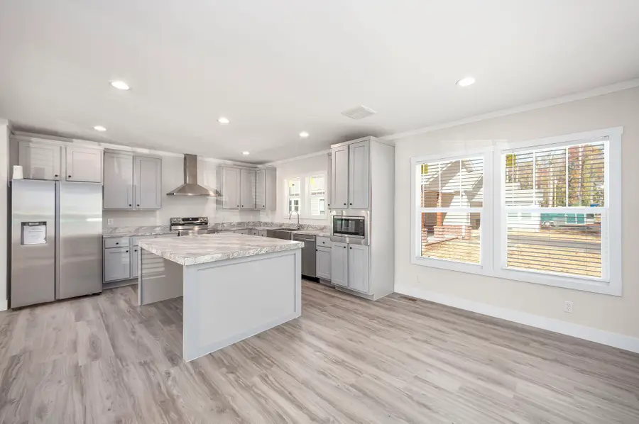 2131 N Royal St, Jackson, TN 38305 - #2