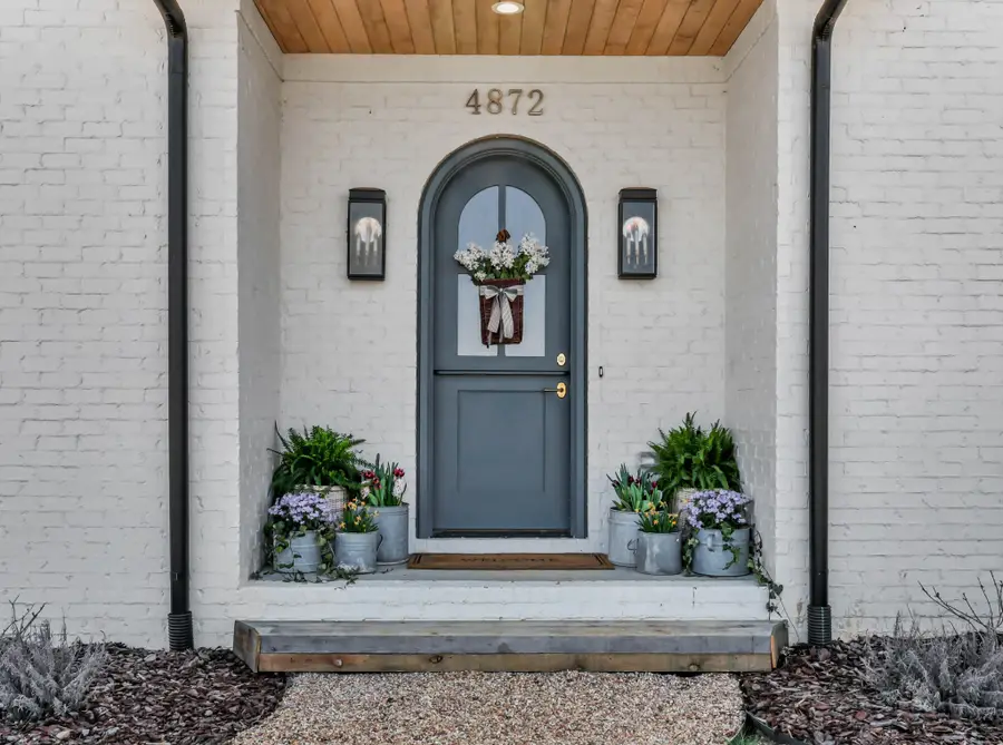 4872 Royal View Way, Clarksville, TN 37040 - #2