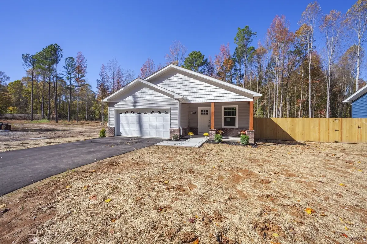 2127 N Royal St, Jackson, TN 38305 - #1