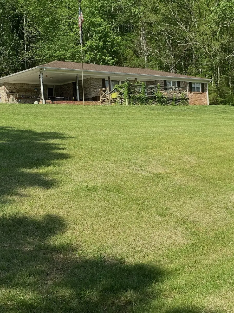 279 Bee Spring Rd, Dellrose, TN 38453 - #2