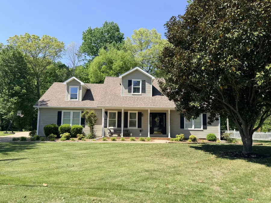 3424 Clearwater Dr, Clarksville, TN 37042 - #2