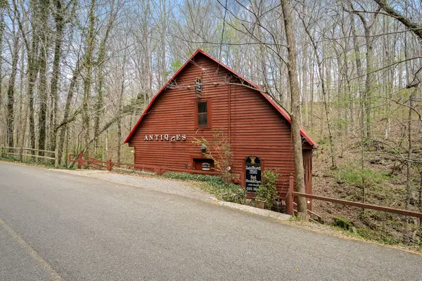 1195 Shipman Creek Road, Wartrace, TN 37183