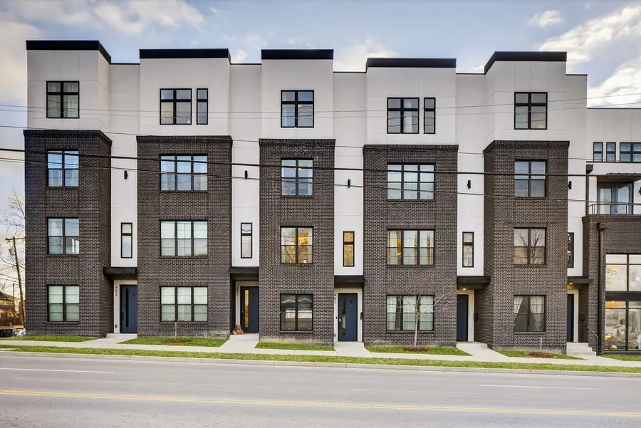 402 Cleveland St #3, Nashville, TN 37207 - #3