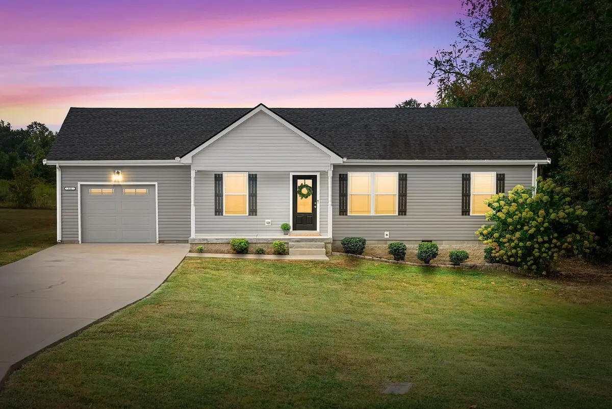 331 Woodale Dr, Clarksville, TN 37042 - #1